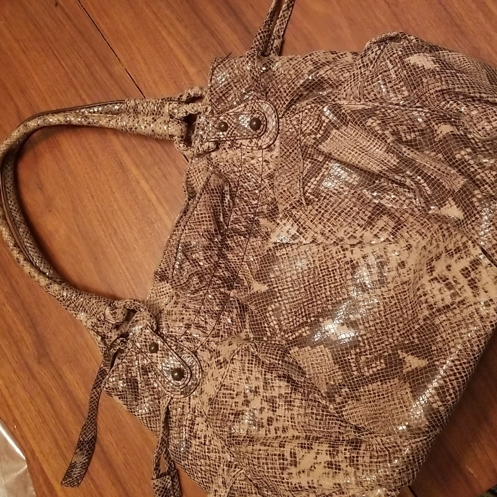 Orvieto python leather purse in great condition! LARGE PURSE!